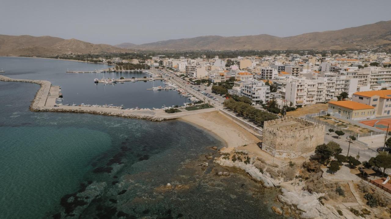 Miramar Karystos Aparthotel ภายนอก รูปภาพ